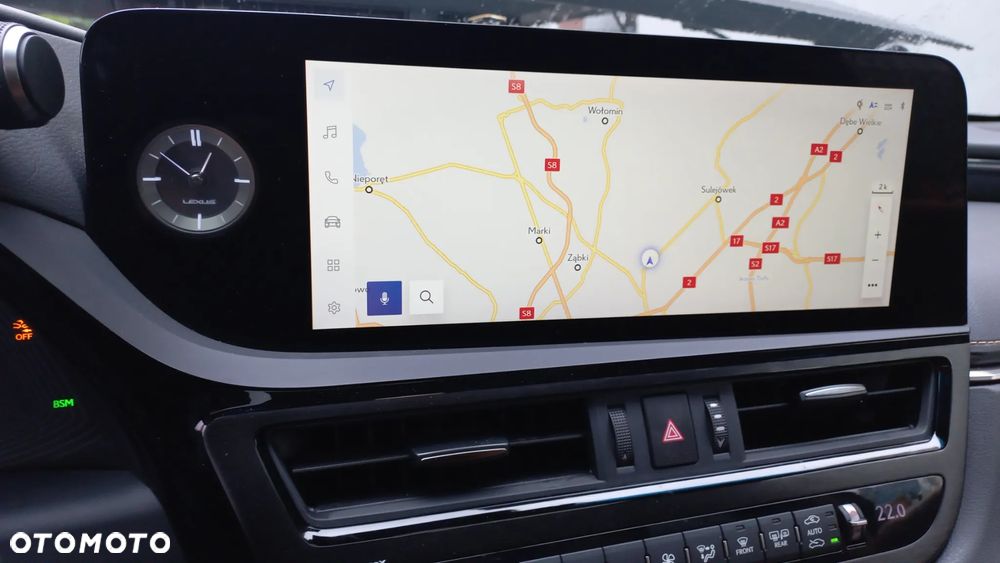 Lexus ES 300h Business Edition - 14