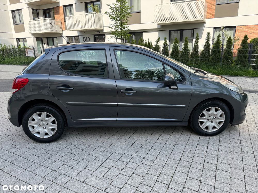 Peugeot 207 - 5