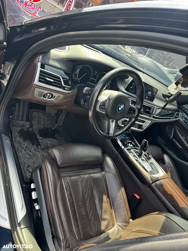 BMW Seria 7 750d xDrive - 9
