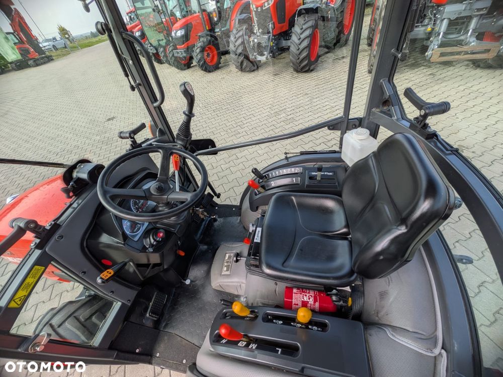 Kubota B2-261 - 11
