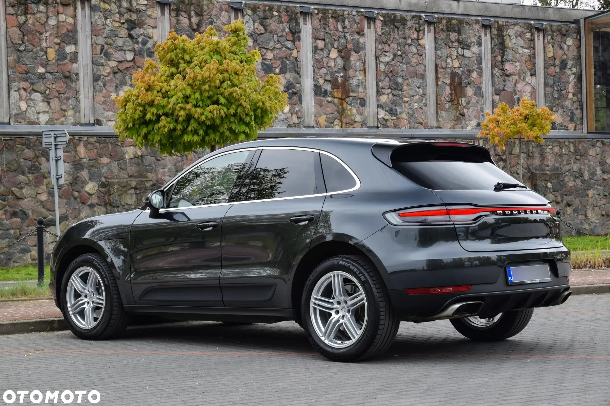 Porsche Macan Standard - 10