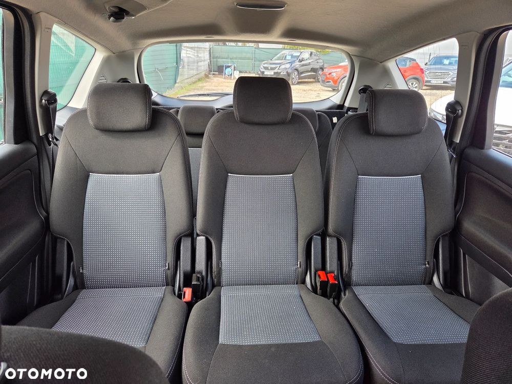 Ford S-Max 2.0 TDCi Ambiente - 20