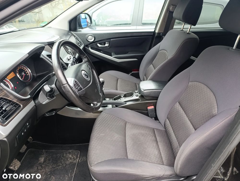 SsangYong/KGM Korando 2.2 e-XDi 220 2WD Sapphire - 20