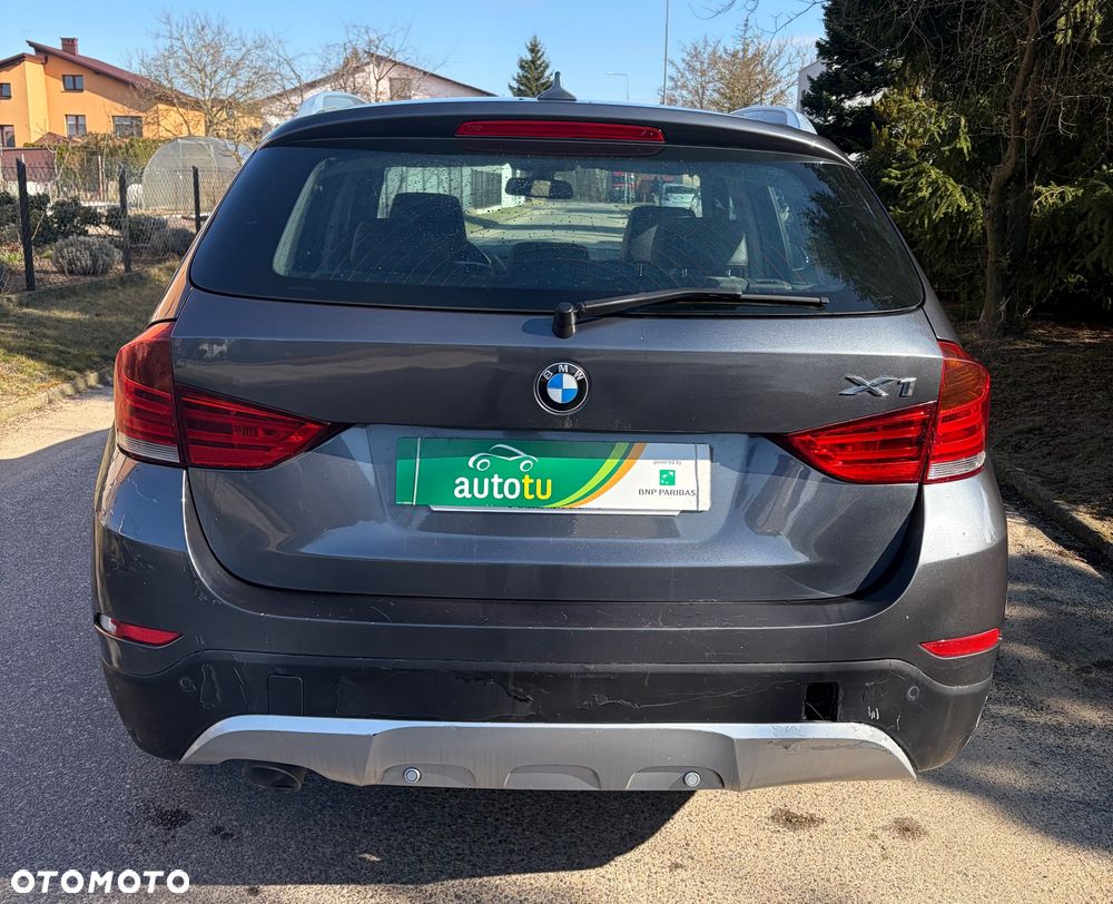 BMW X1 sDrive18d xLine - 10