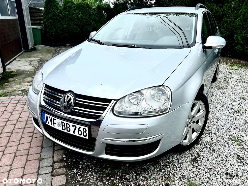 Volkswagen Golf - 2
