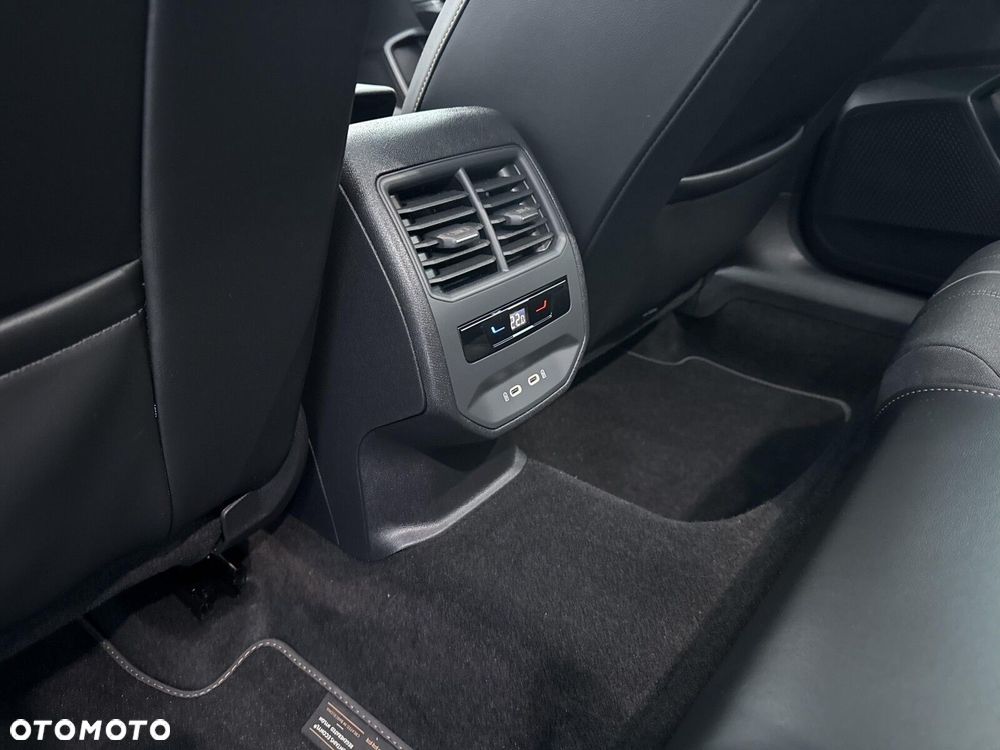 Cupra Leon Sportstourer 2.0 TSI 4Drive VZ DSG - 34