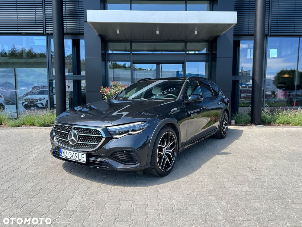 Mercedes-Benz Klasa E 220 d mHEV 4-Matic All-Terrain Avantgarde 9G-Tronic - 3