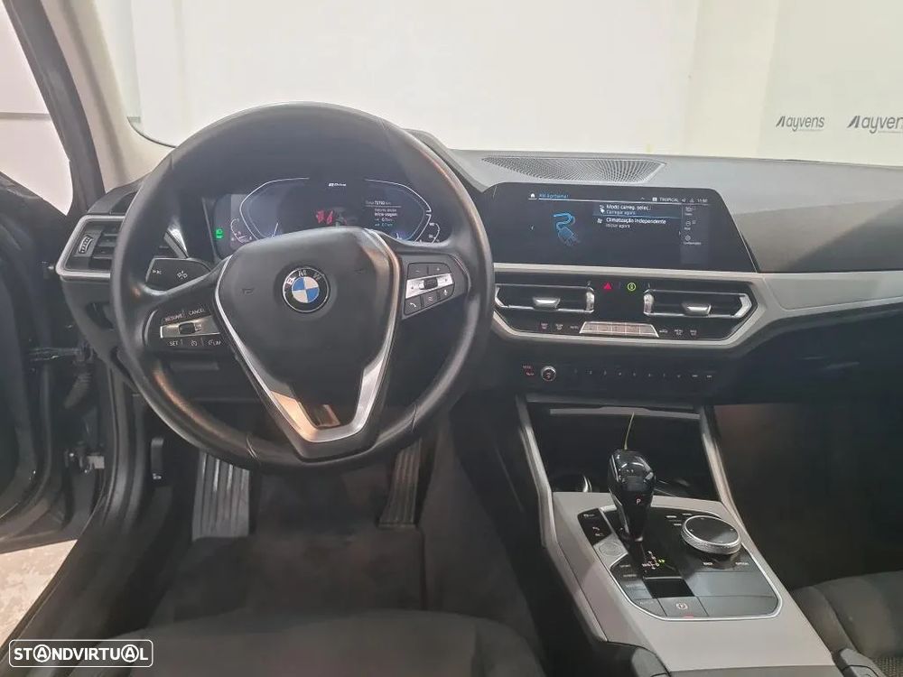 BMW 330 - 5