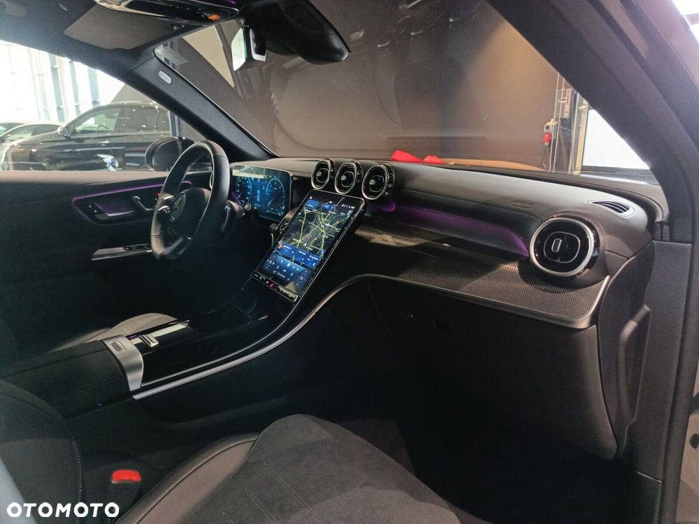 Mercedes-Benz GLC - 11