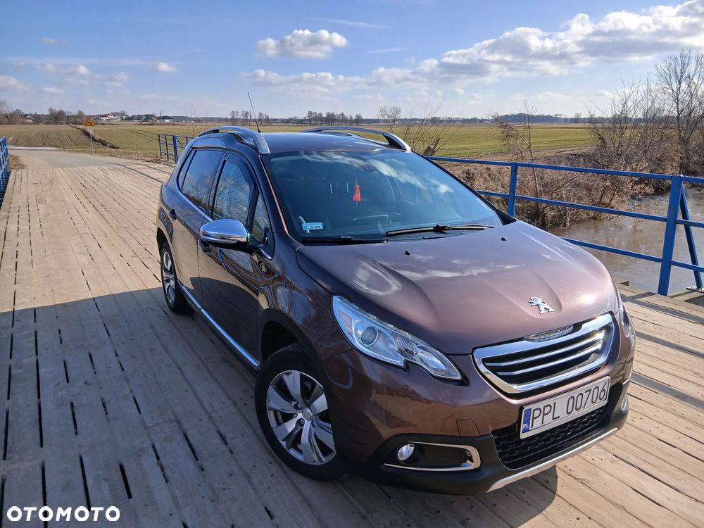 Peugeot 2008 e-HDi FAP 115 STOP & START Allure - 2