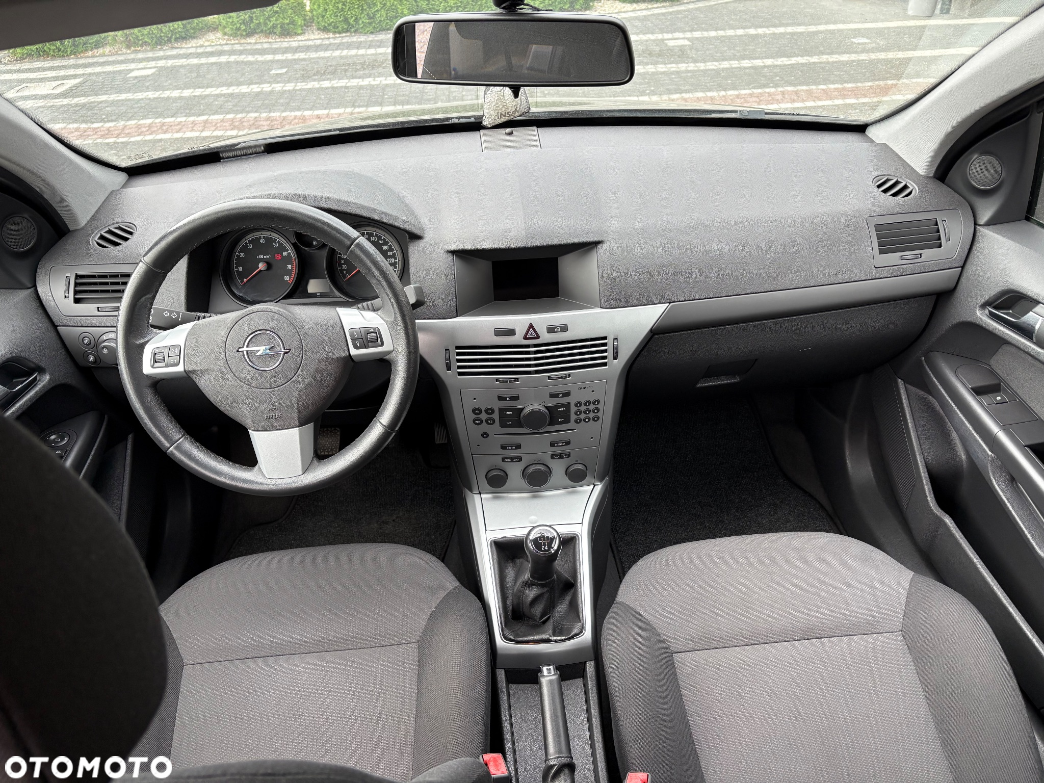 Opel Astra 1.6 Active - 14