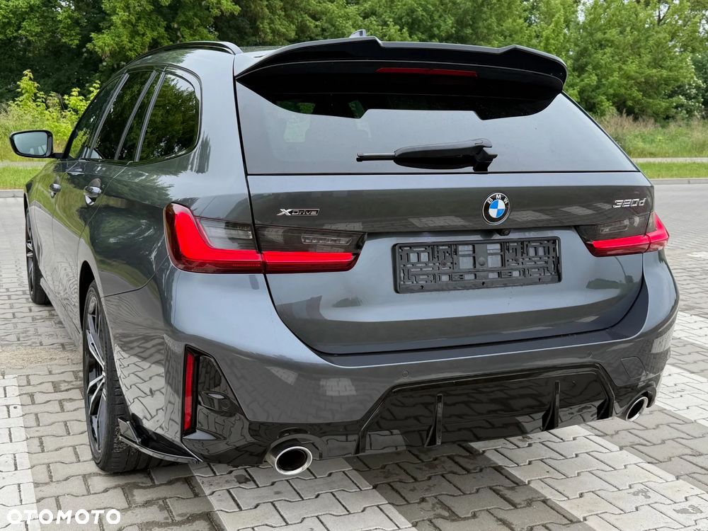 BMW Seria 3 320d xDrive M Sport Shadow - 14