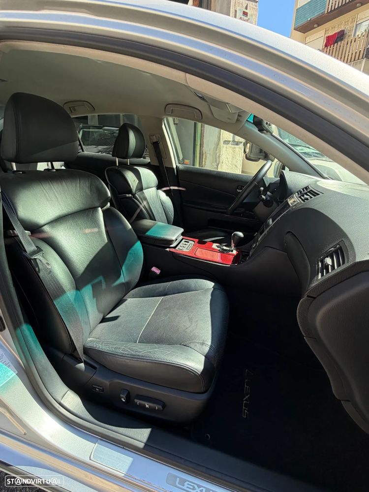Lexus GS 450h - 11