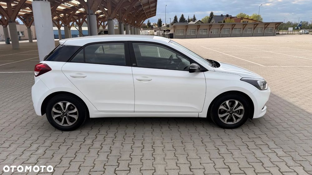 Hyundai i20 1.1 CRDi Fresh - 5