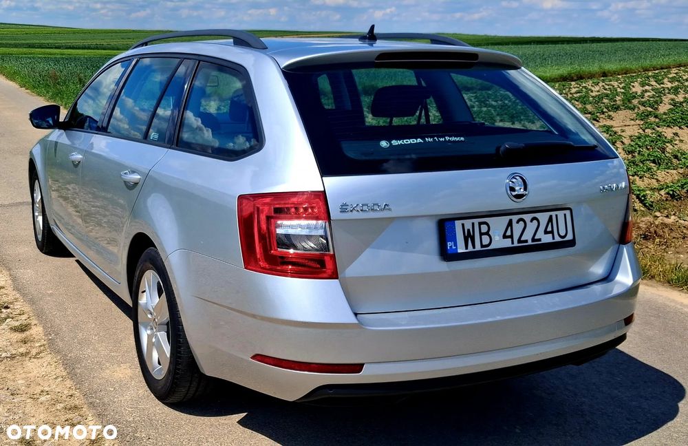 Skoda Octavia 1.6 TDI SCR Ambition - 5