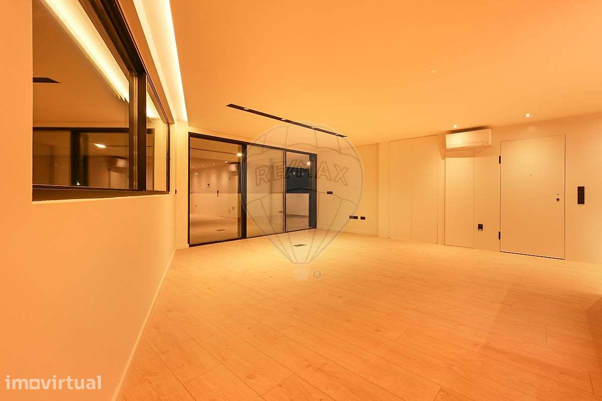 Apartamento T4 para venda - Grande imagem: 4/50
