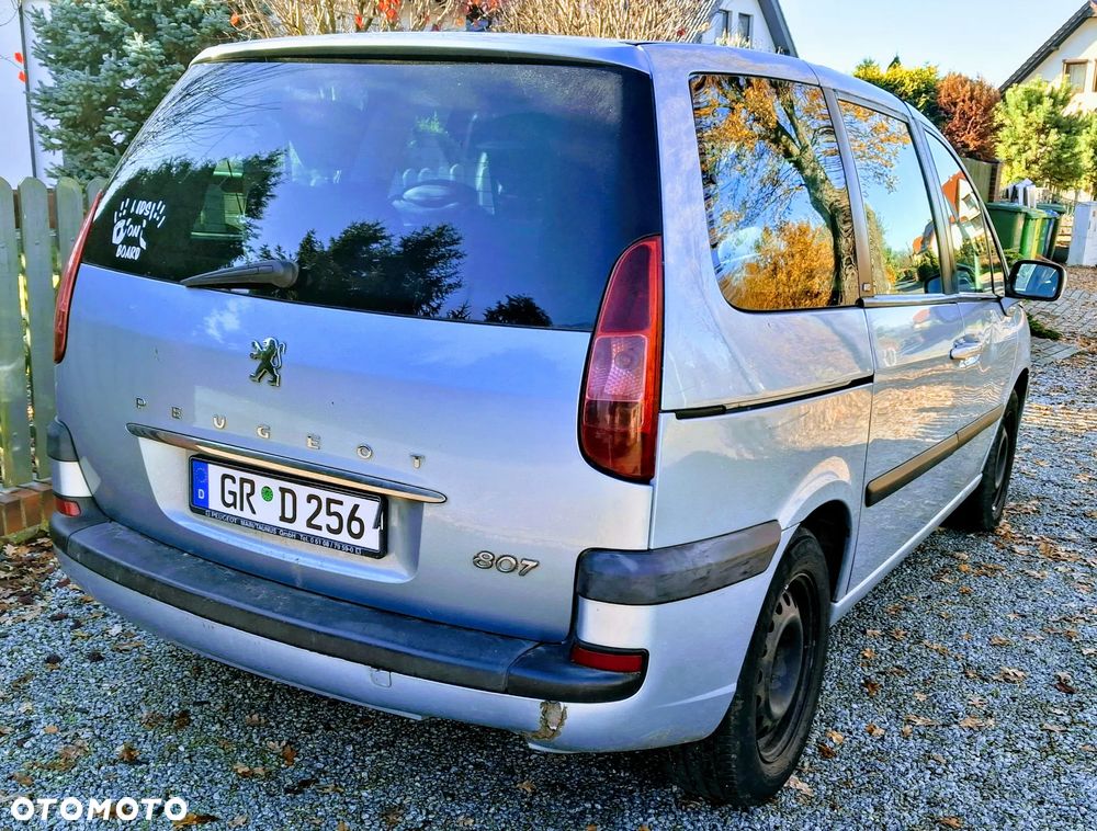Peugeot 807 2.0 HDi Active - 2