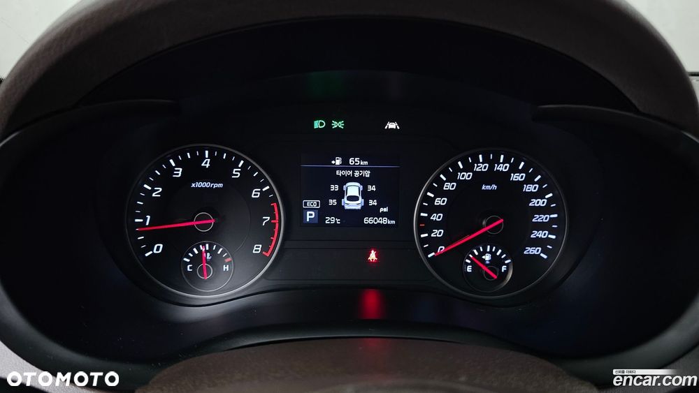 Kia Stinger 2.0 T-GDI GT Line - 12