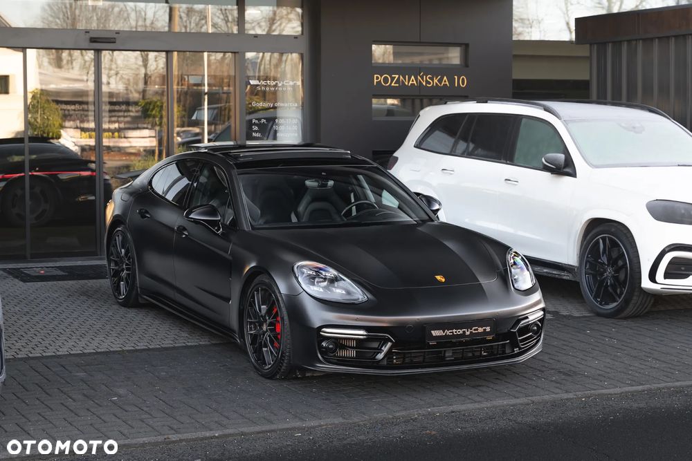 Porsche Panamera - 11
