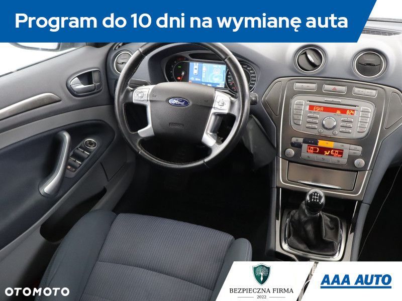 Ford Mondeo SW - 9