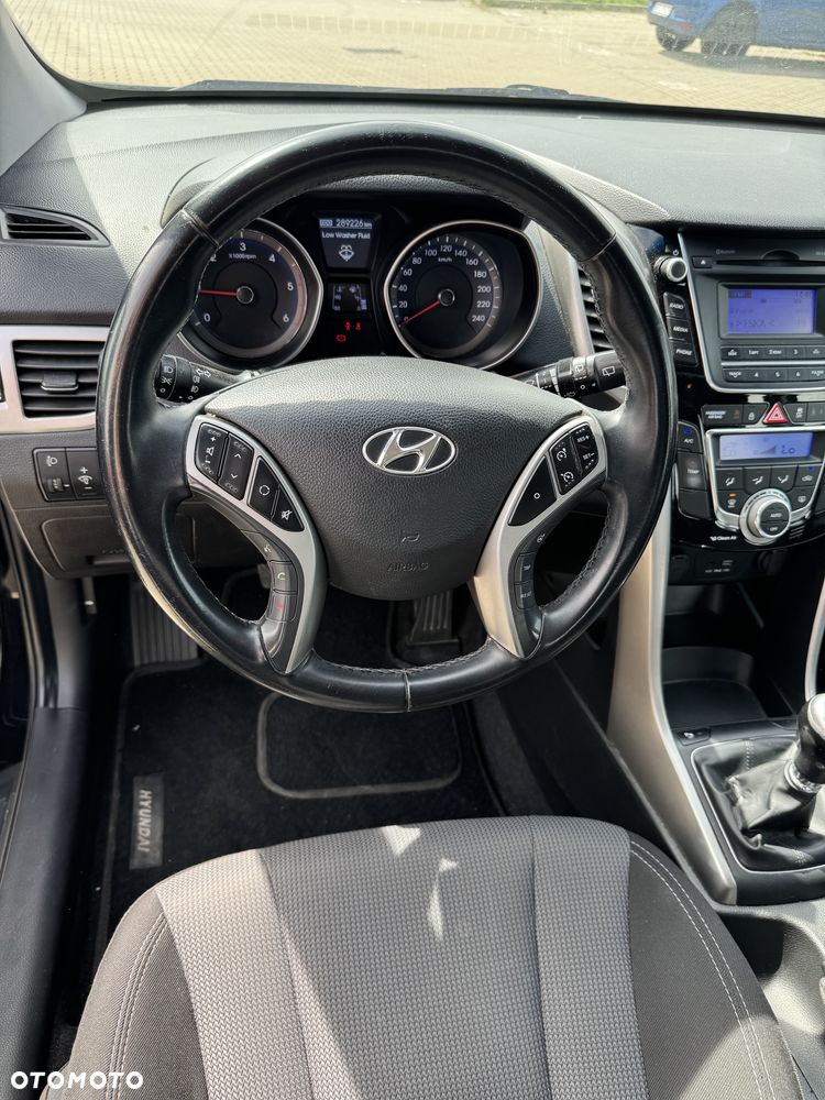 Hyundai i30 1.6 CRDi Classic - 5