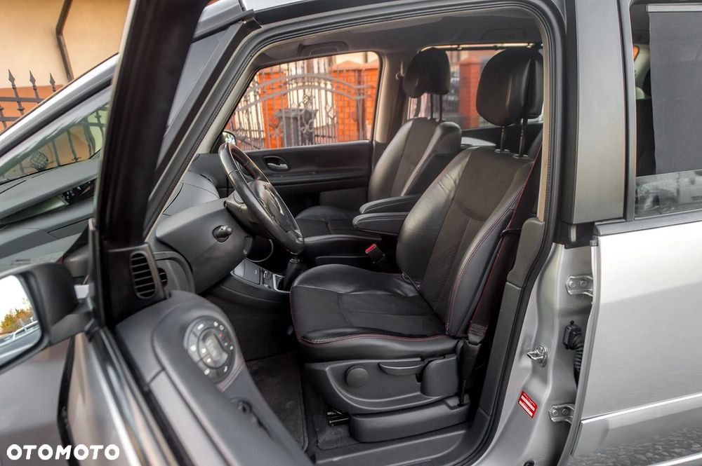 Renault Espace 2.0 Dynamique - 16