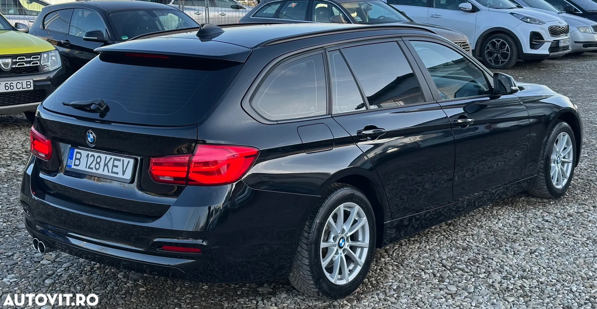 BMW Seria 3 320d Touring Aut. Advantage - 3