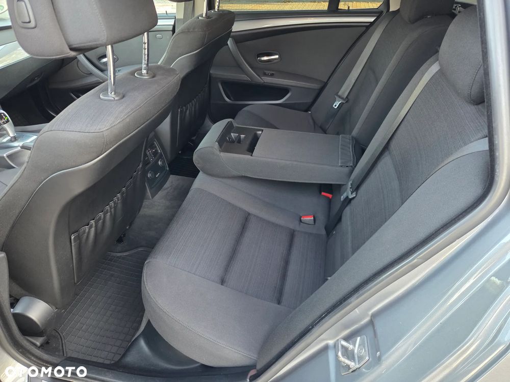 BMW Seria 5 520d Edition Lifestyle - 29