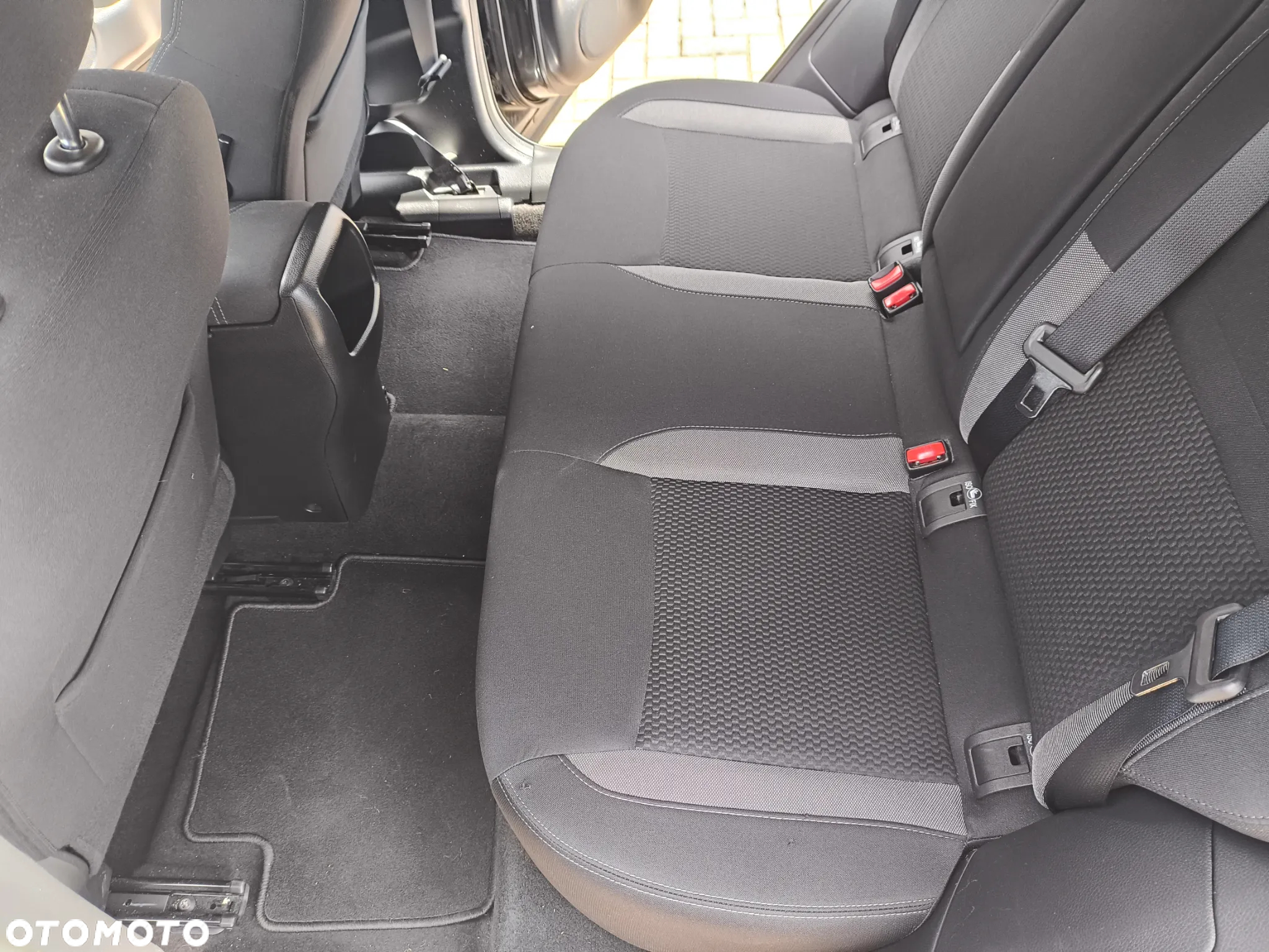 Nissan Qashqai 1.6 DCi Acenta Xtronic - 19
