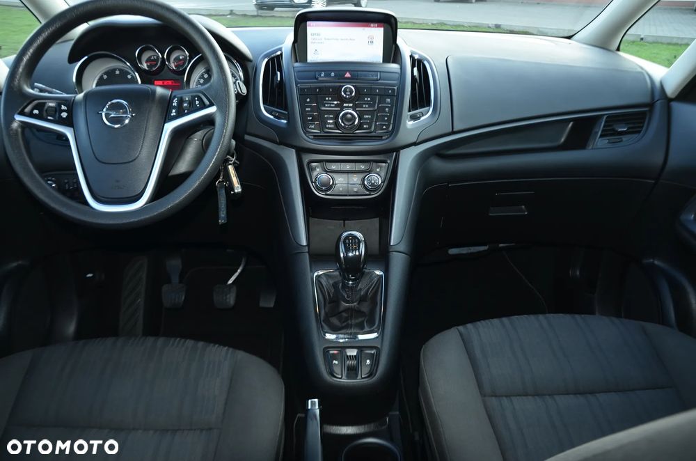 Opel Zafira Tourer 2.0 CDTI Edition - 22