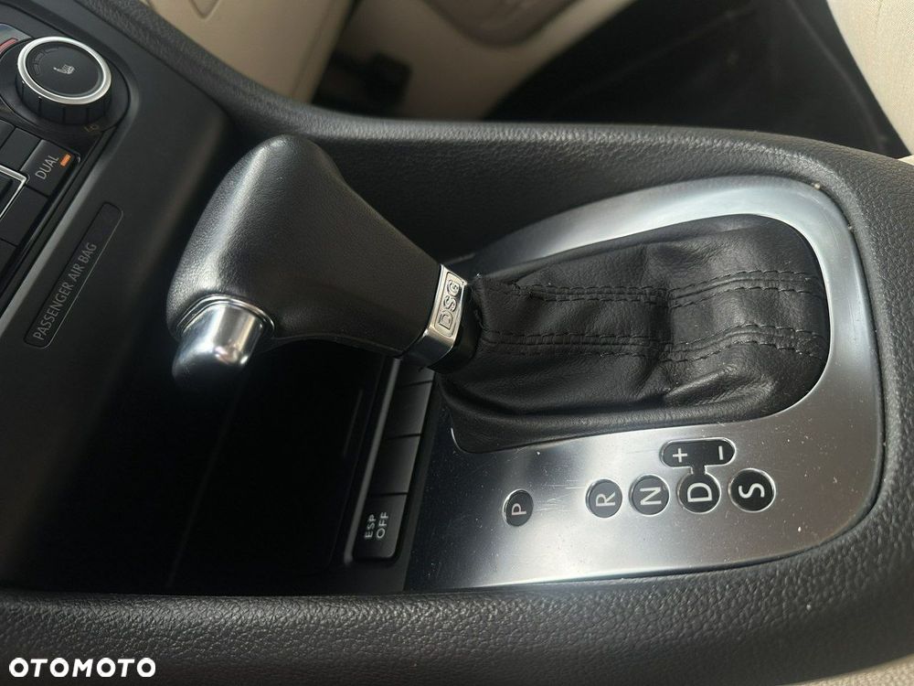 Volkswagen Golf - 17