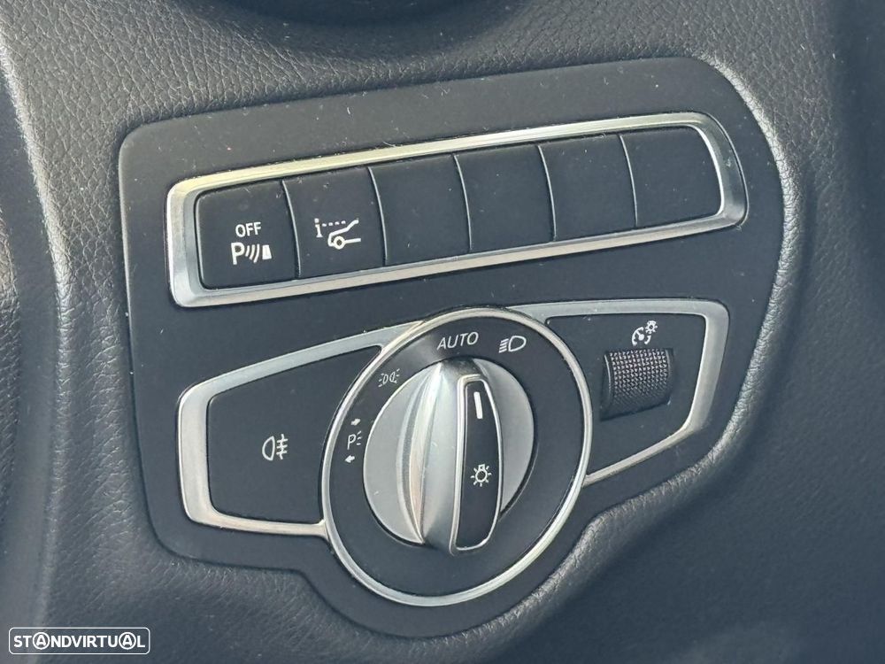 Mercedes-Benz GLC 220 d 4Matic 9G-TRONIC AMG Line - 10