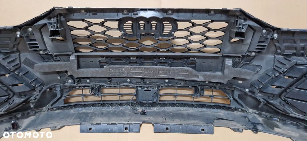 ZDERZAK PRZOD AUDI Q3 II S-LINE 83A 2018-2024 4xPDC - 5