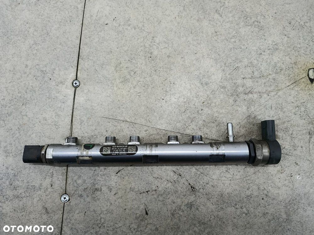 LISTWA WTRYSKOWA DIESEL BMW 1 E87 7809127 0445214182  BOSCH 2.0 D 118d - 2