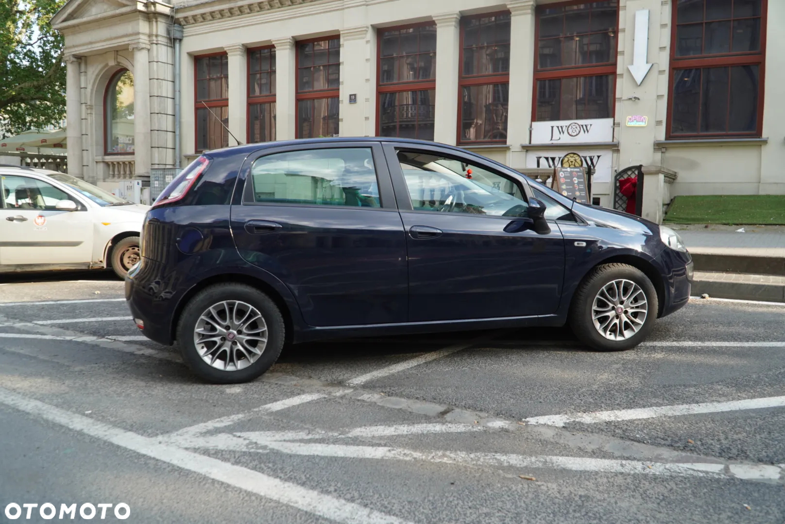 Fiat Punto - 4