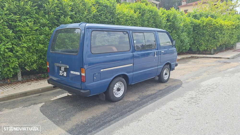 Toyota HiAce - 9