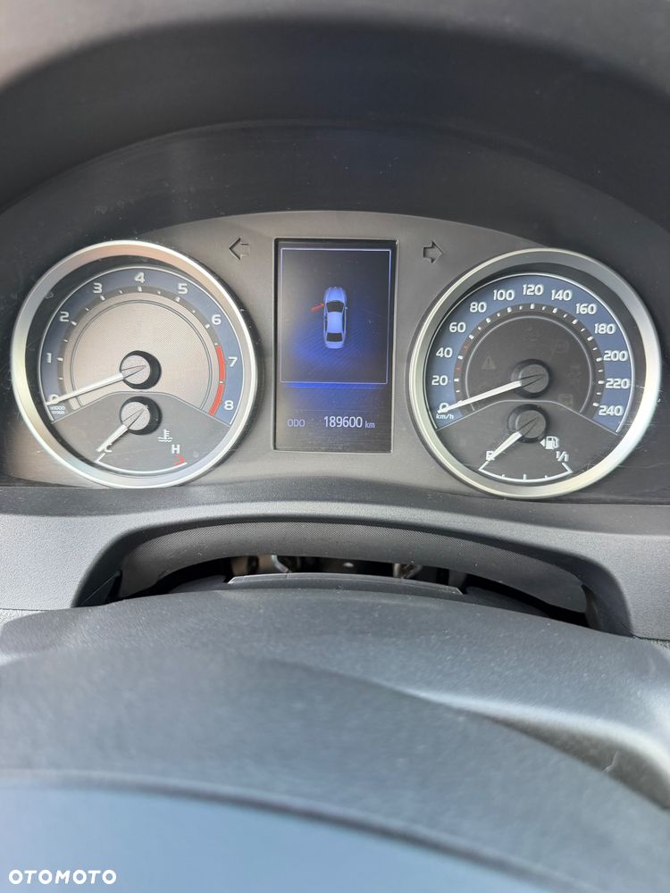 Toyota Corolla 1.6 Comfort - 7