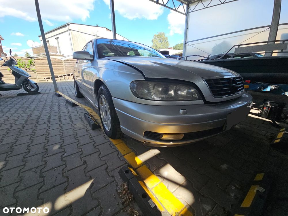 Opel Omega 3.0 Executive - 5