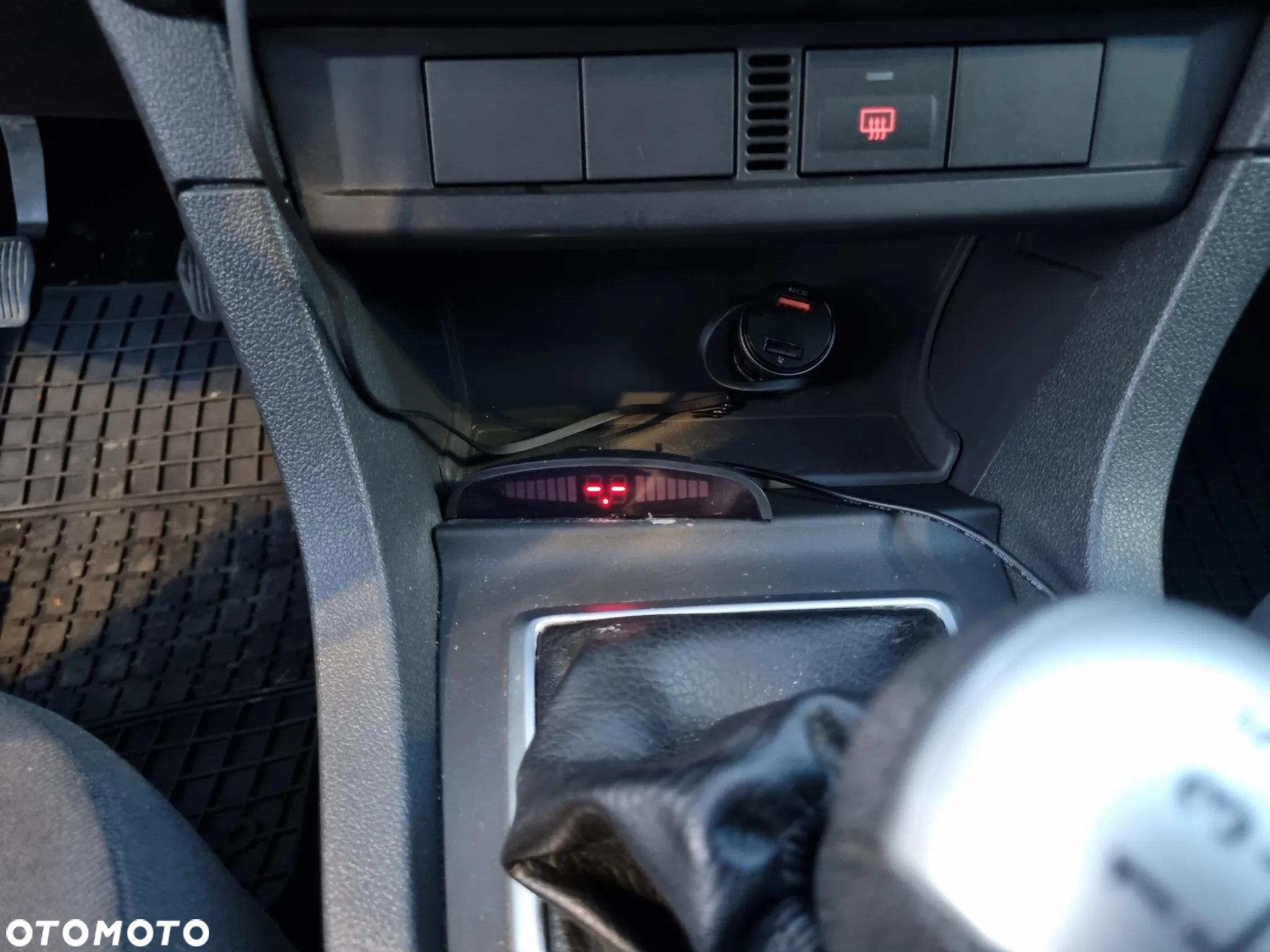 Ford Focus 1.4 Trend - 8