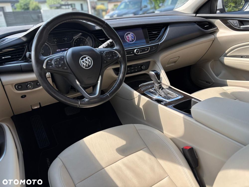 Opel Insignia - 18