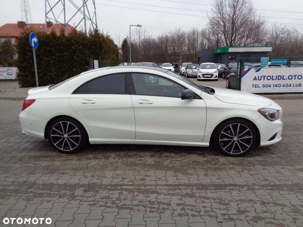 Mercedes-Benz CLA 180 Urban
