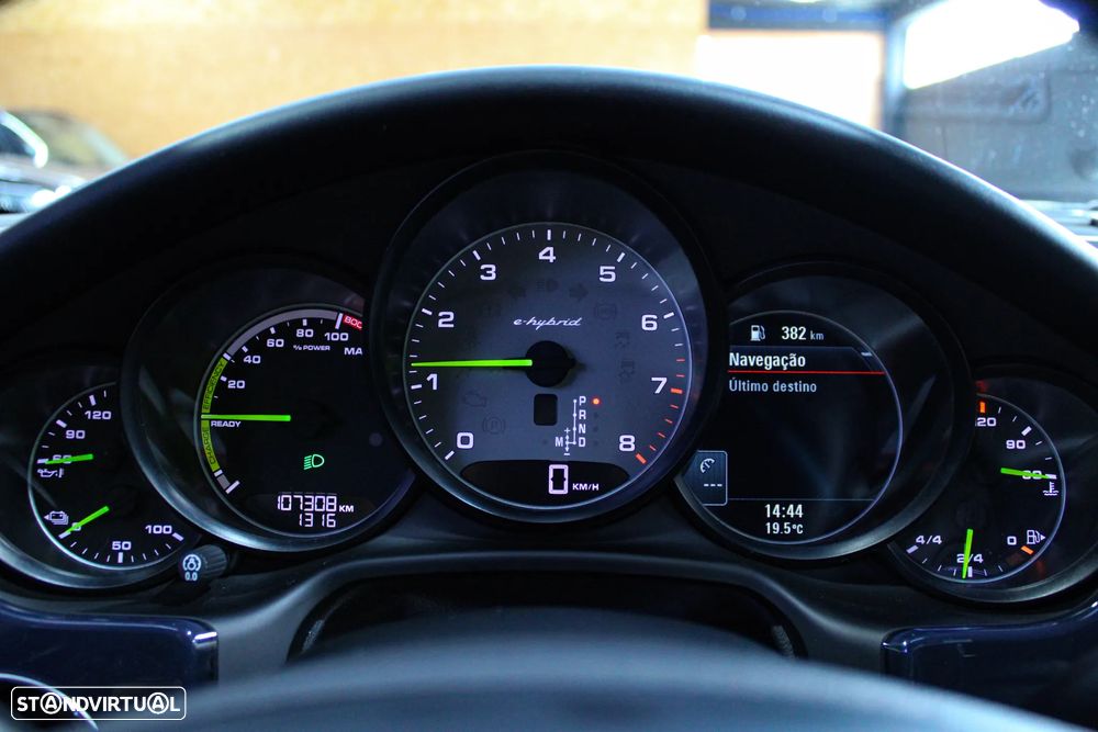 Porsche Panamera S Hybrid - 41