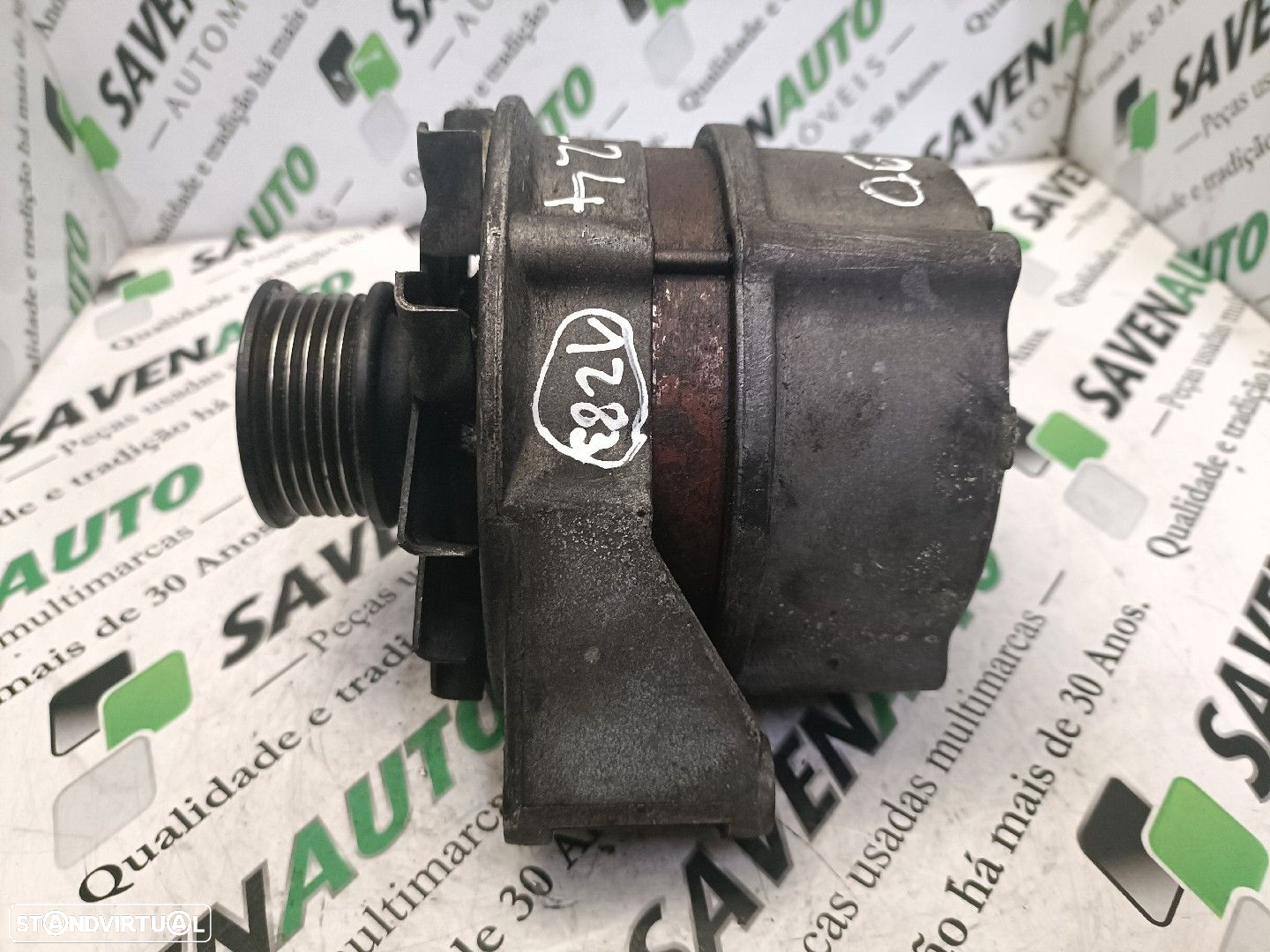 Alternador Mercedes-Benz 190 (W201) - 4