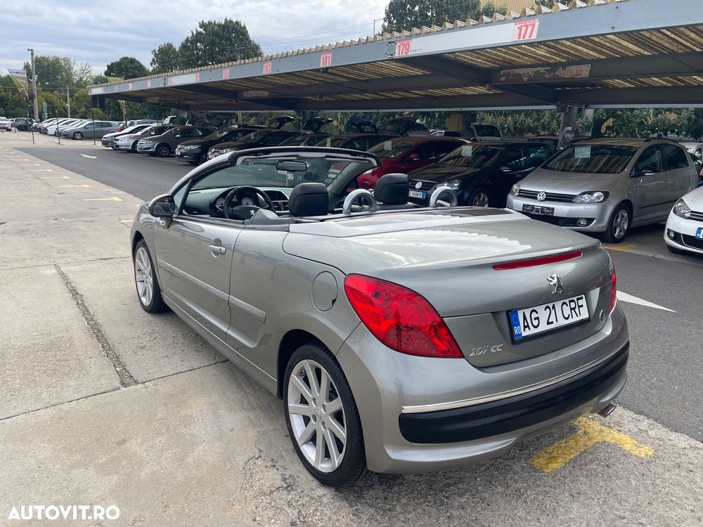 Peugeot 207 CC 120 VTi Automatik Roland Garros - 32