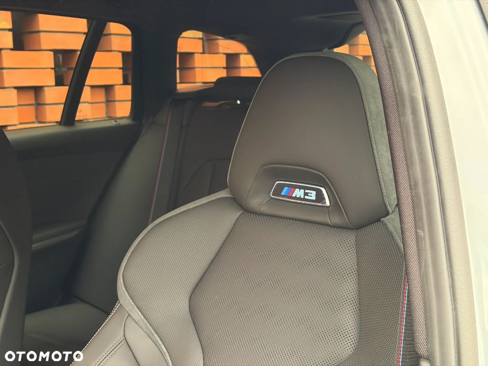 BMW M3 Competition xDrive sport - 28