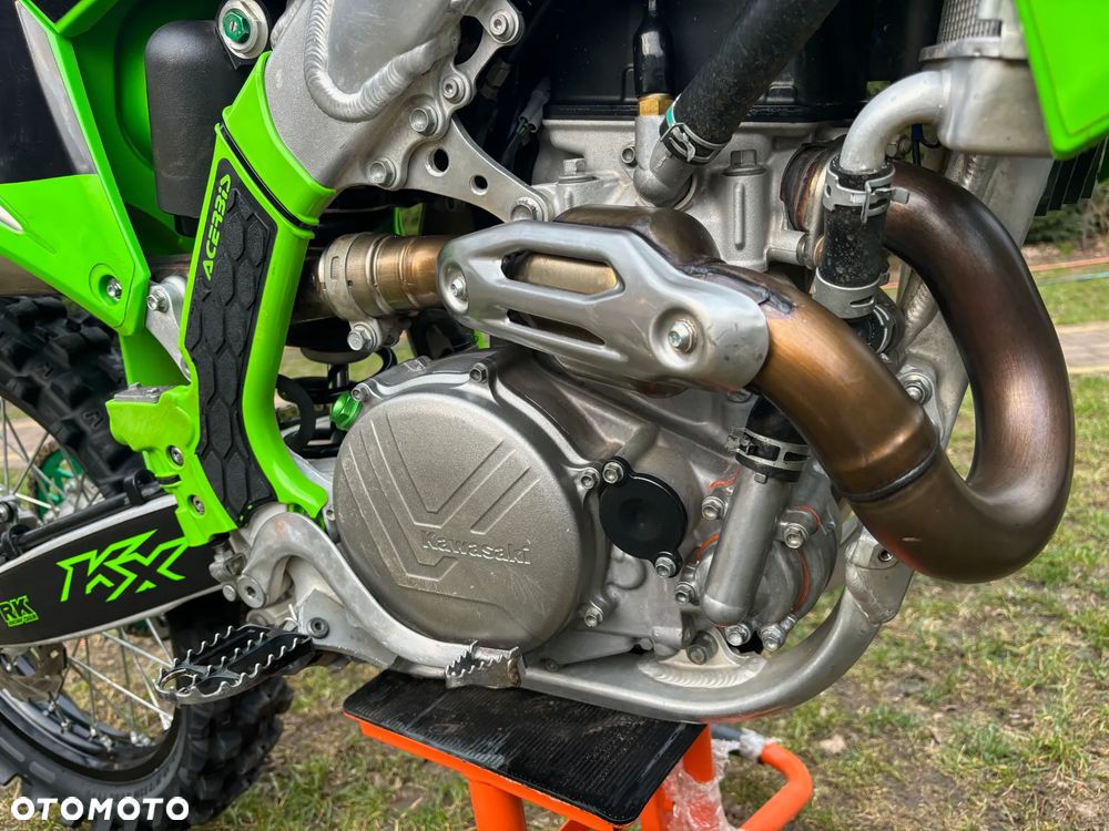 Kawasaki KX - 6