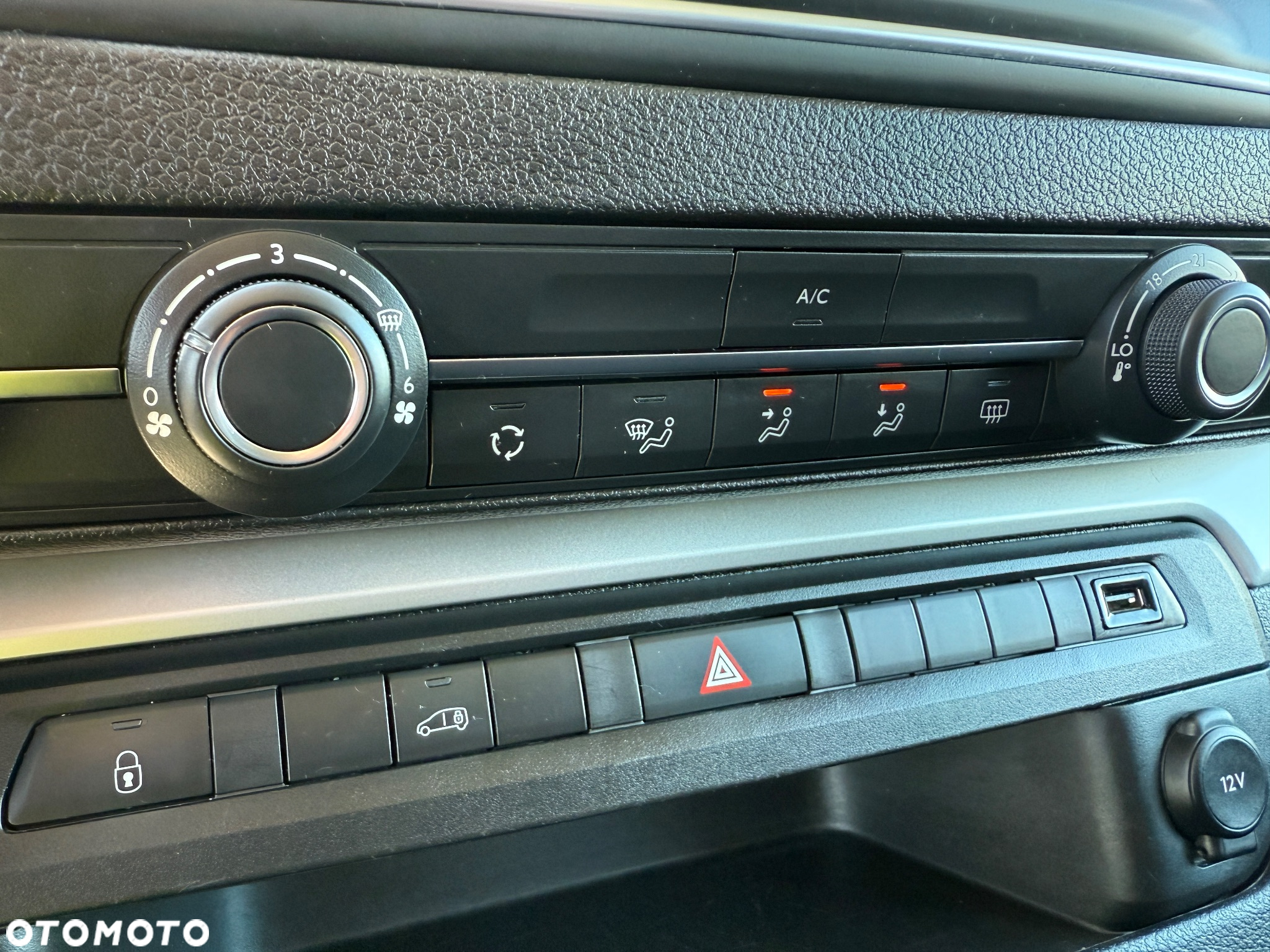 Fiat SCUDO Long 2.0 145KM/Automat/Klima/Navi/Kamera/Skórzana kierownica/bogata wersja/Niemcy - 24