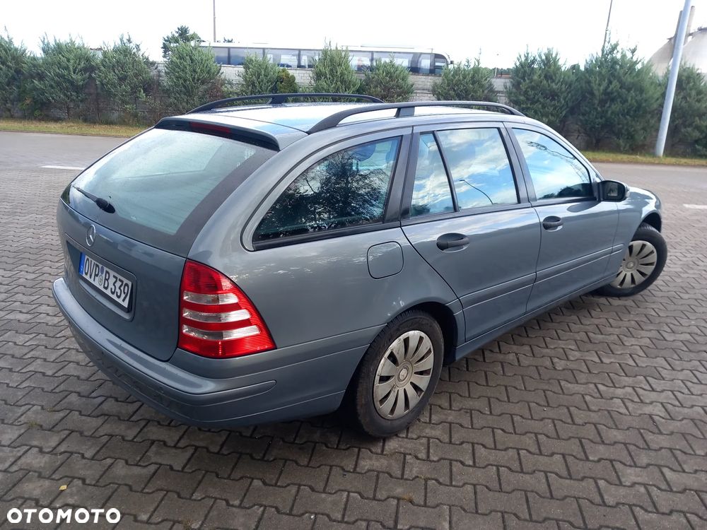 Mercedes-Benz Klasa C 180 Kompressor Automatik Classic Sport Edition - 6