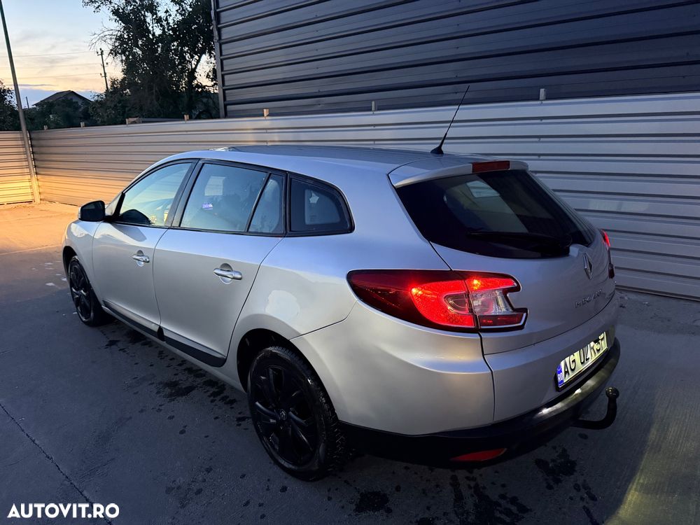 Renault Megane 1.5 dCi Dynamique - 7