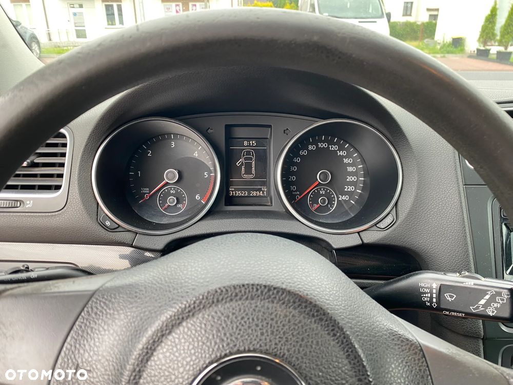 Volkswagen Golf 2.0 TDI DPF Comfortline - 9